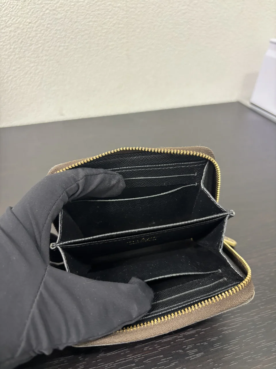 LV JEANT ZIPPY COIN CASE view 7