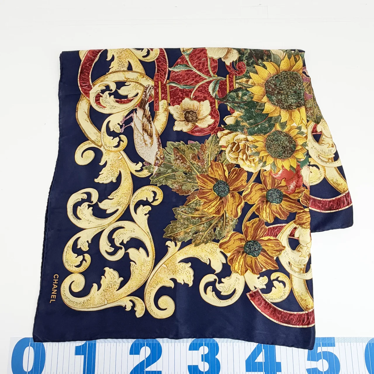 CHANEL SCARF