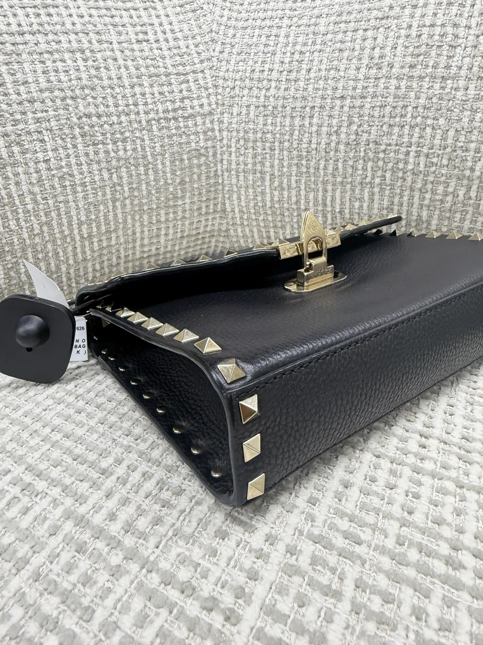 VALENTINO CROSSBODY BAG (BLACK) view 8
