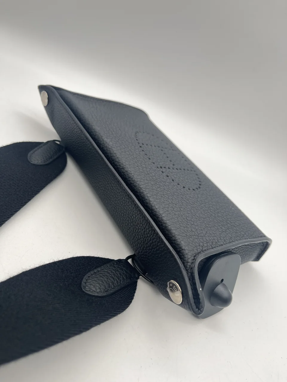 HERMES VIDEPOCHES (TOGO, BLACK, B STAMP) view 5