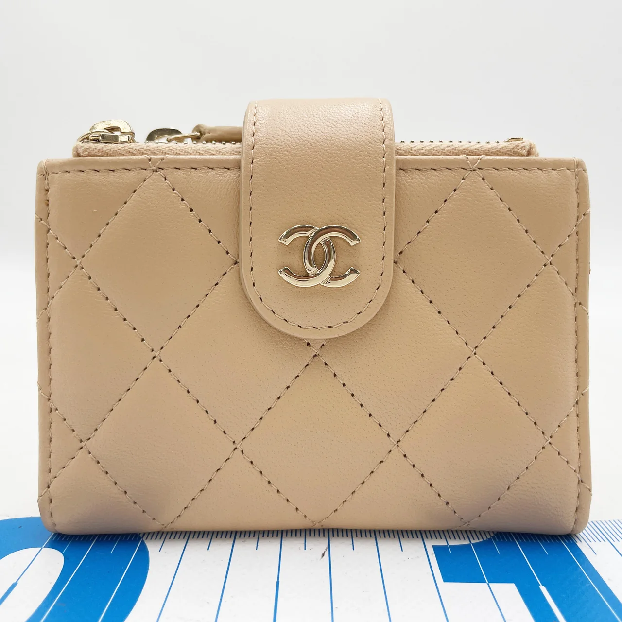 CHANEL LAMB SKIN BIFOLD WALLET (31 SERIAL CODE)