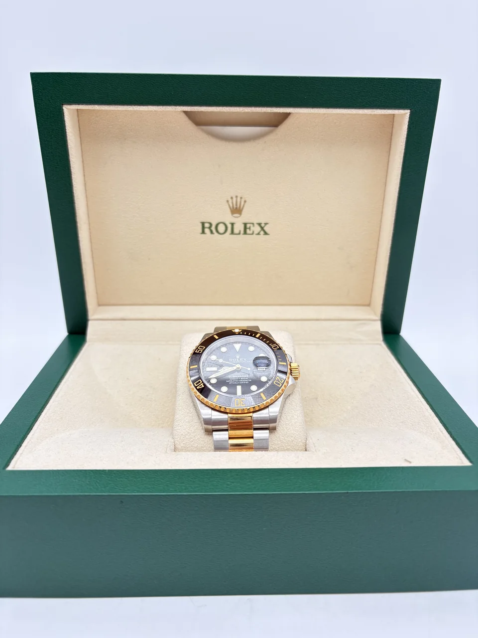 Rolex Submariner Date 126613LN 585U65Y4 Automatic SS/YG Black view 3