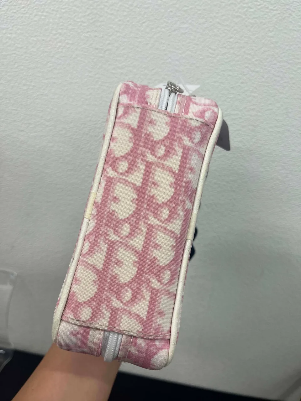 DIOR POUCH view 4
