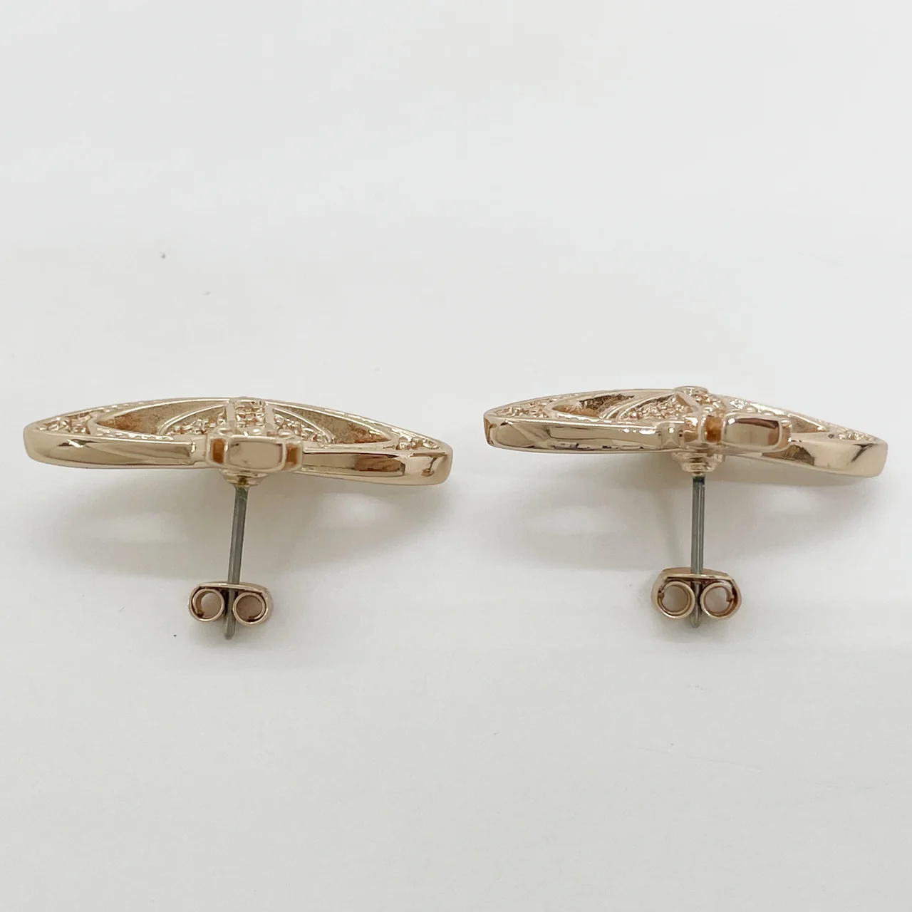 VIVIENNE WESTWOOD ORB EARRINGS 7.4G view 5