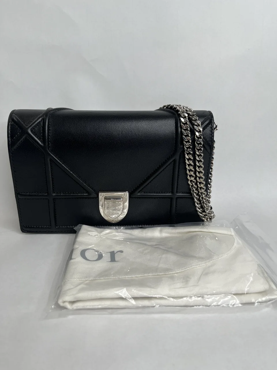 DIOR CHAIN SHOULDER BAG (BLACK)