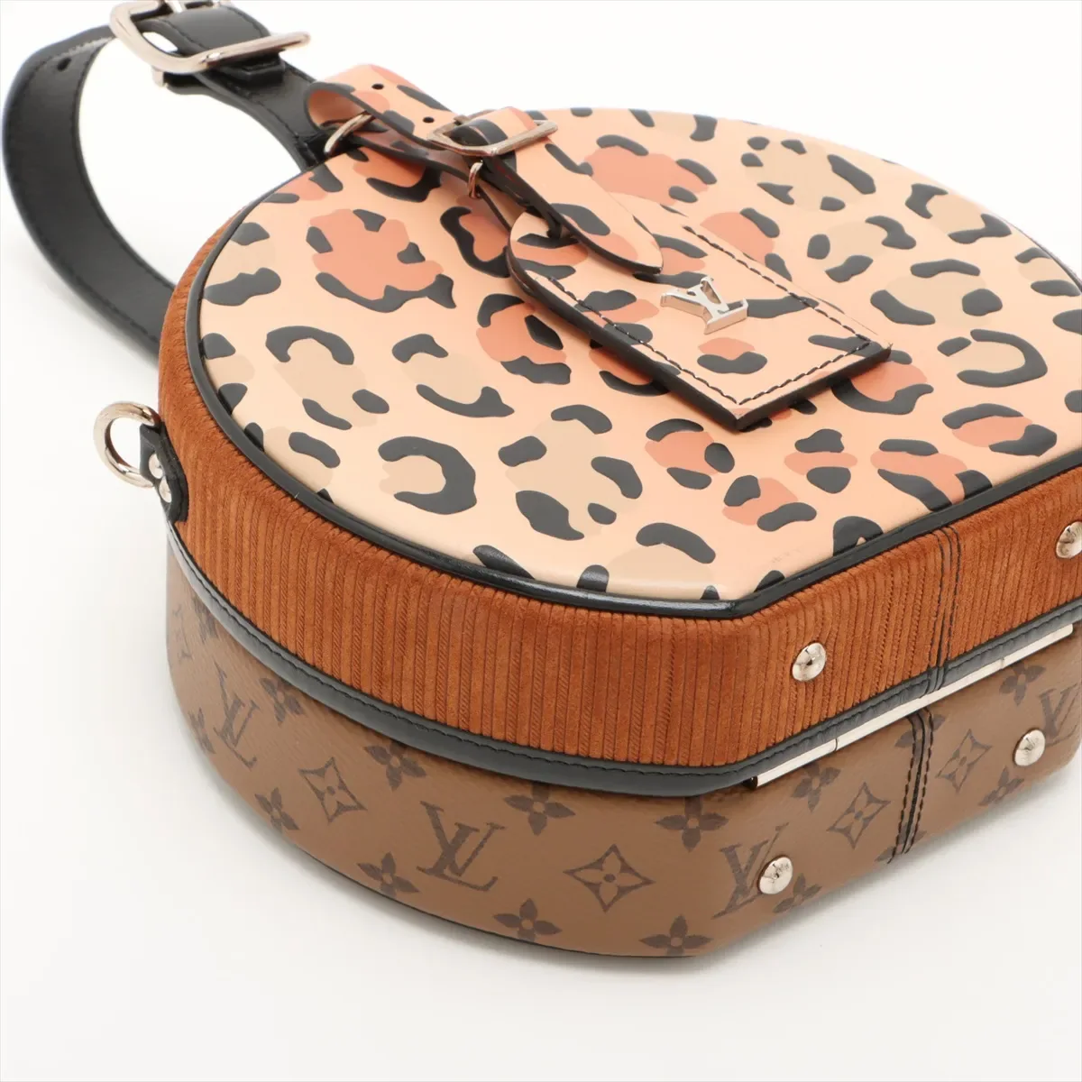 LV MONOGRAM REVERSE PETITE BOITE CHAPEAU view 4