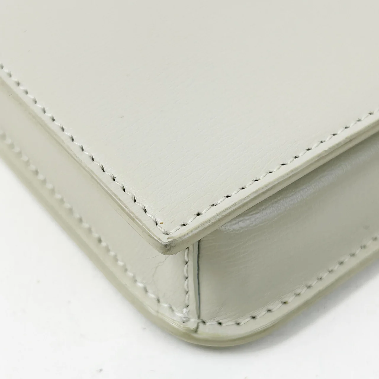 SAINT LAURENT PHONE HOLDER (IVORY) view 4