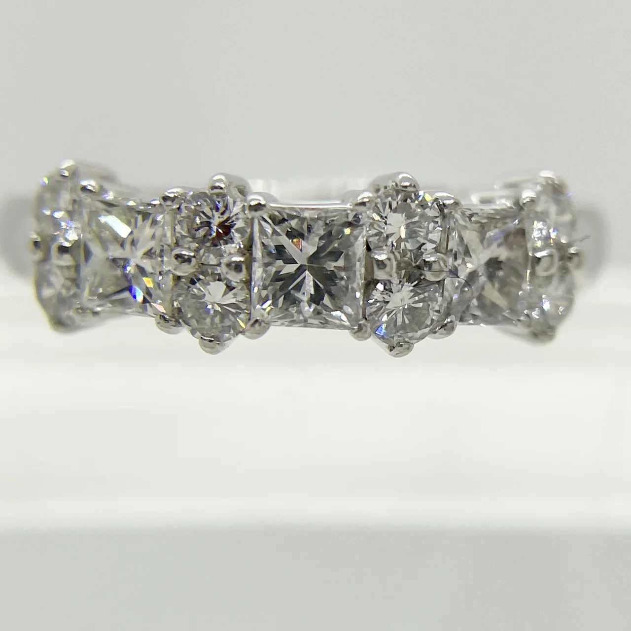 PT900 DIAMOND RING FD1.00CT 4.3G