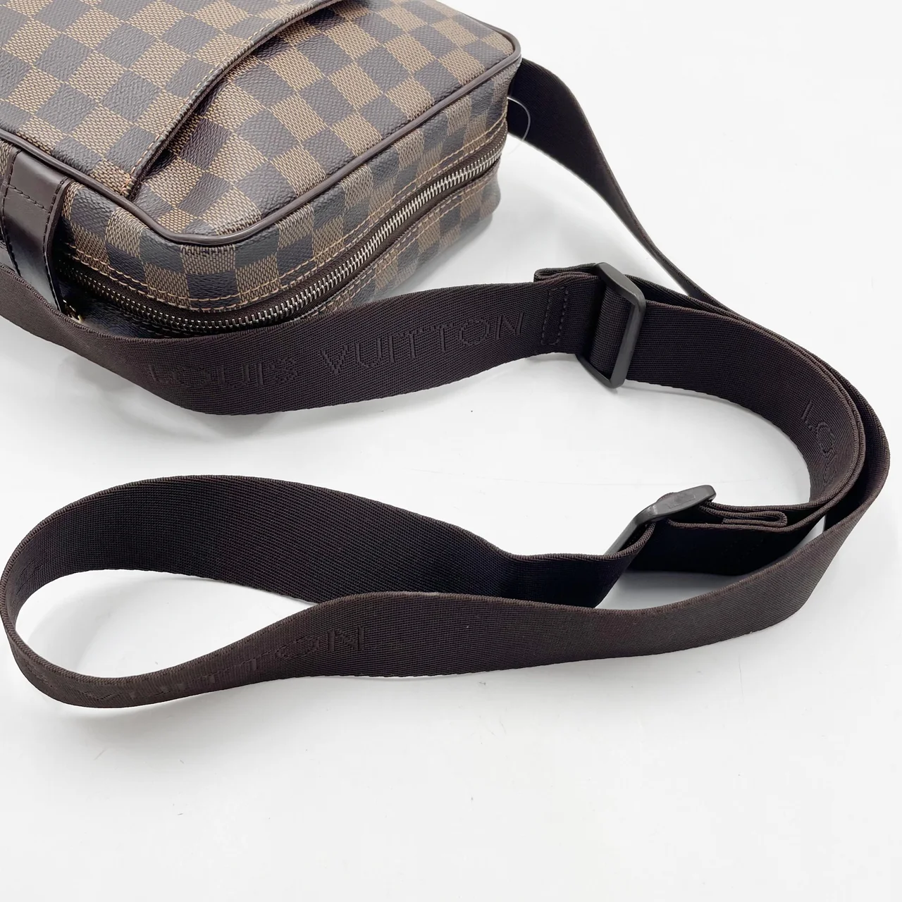 LV DAMIER OLAF PM view 5
