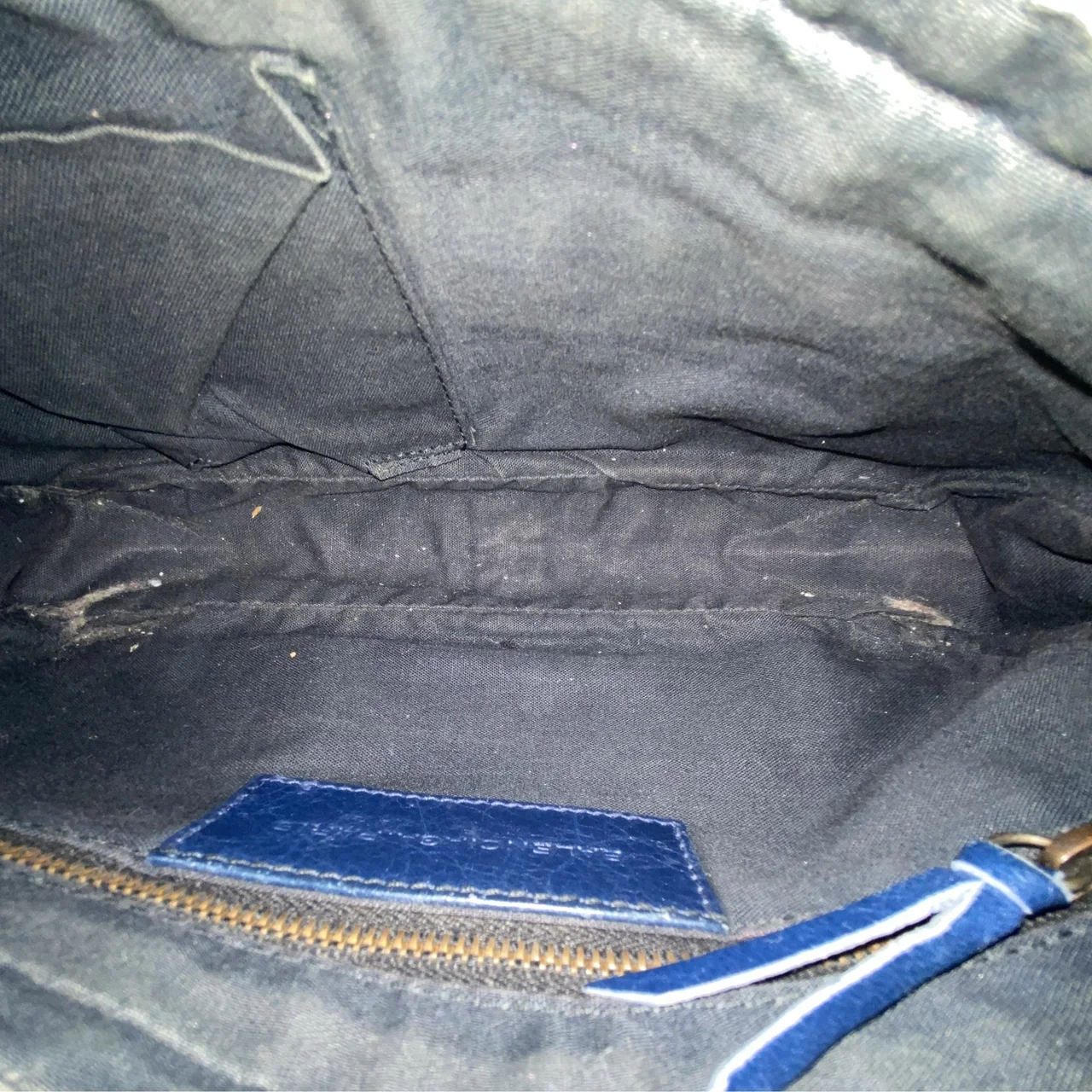 BALENCIAGA THE HIP SHOULDER BAG (BLUE) view 5