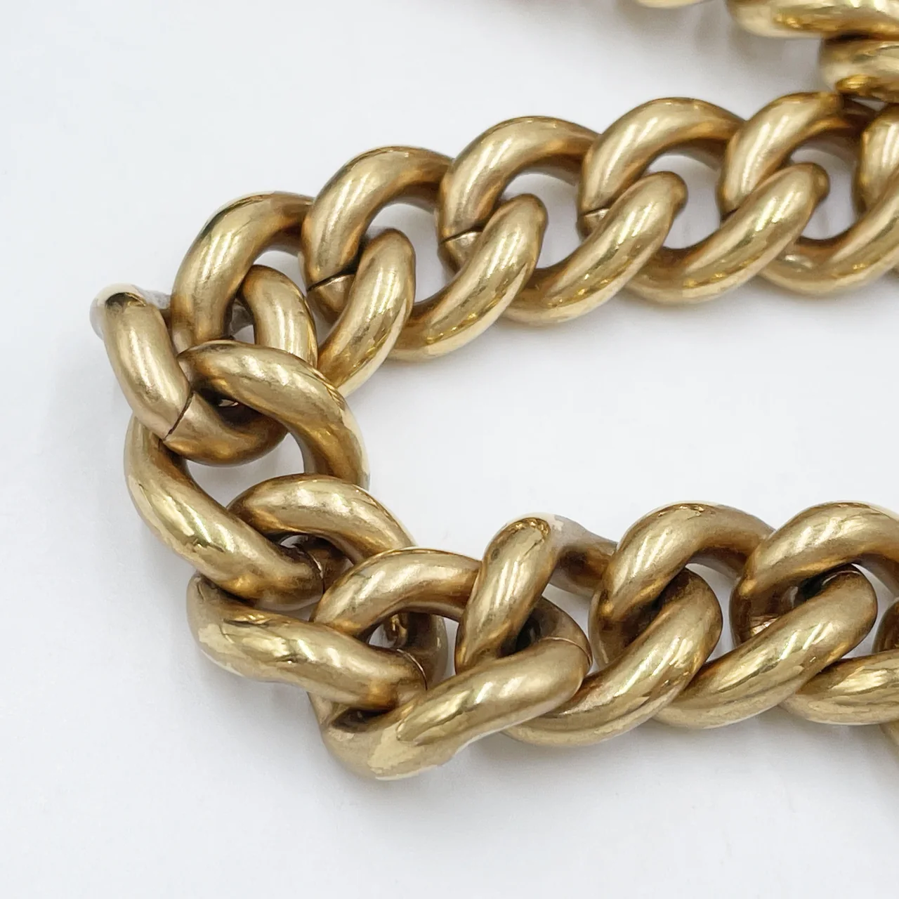GUCCI GG MARMONT CHAIN SHOULDER BAG view 6