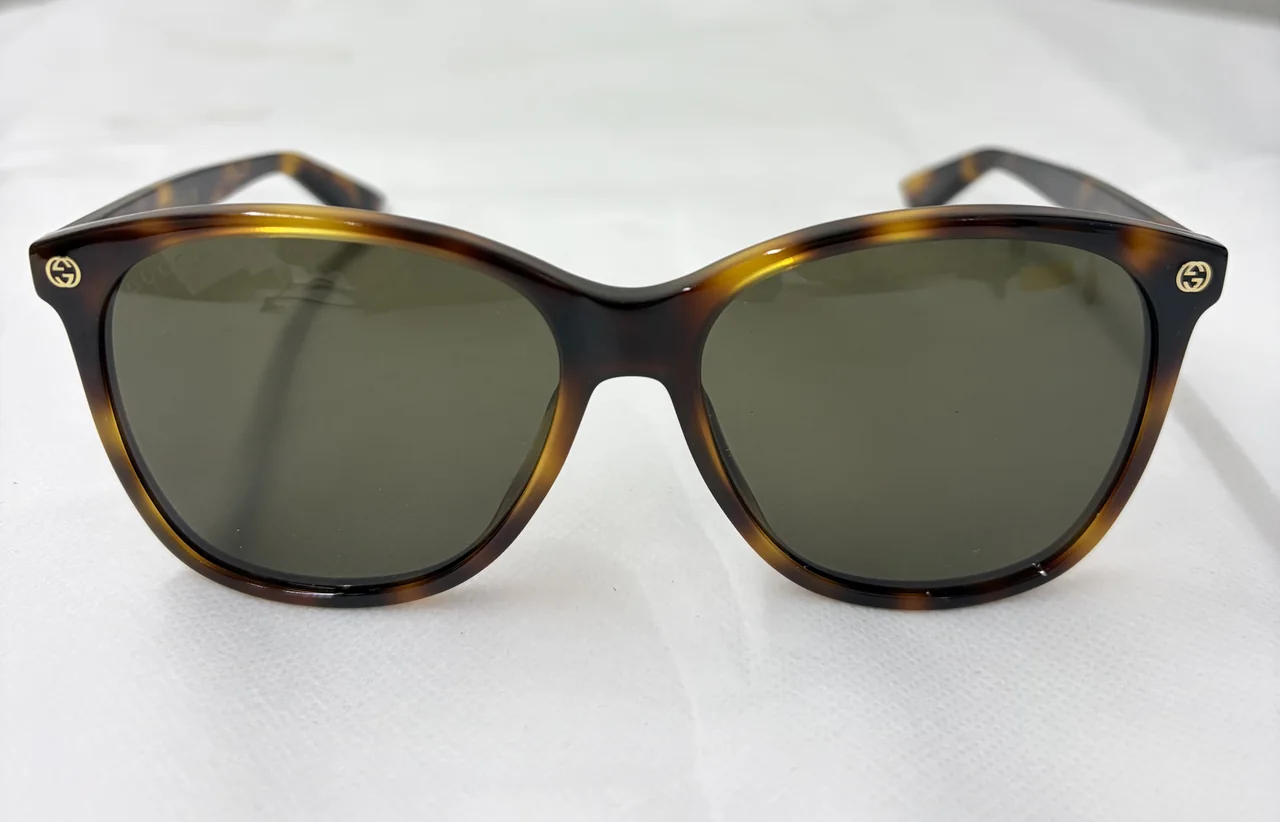 GUCCI SUNGLASSES