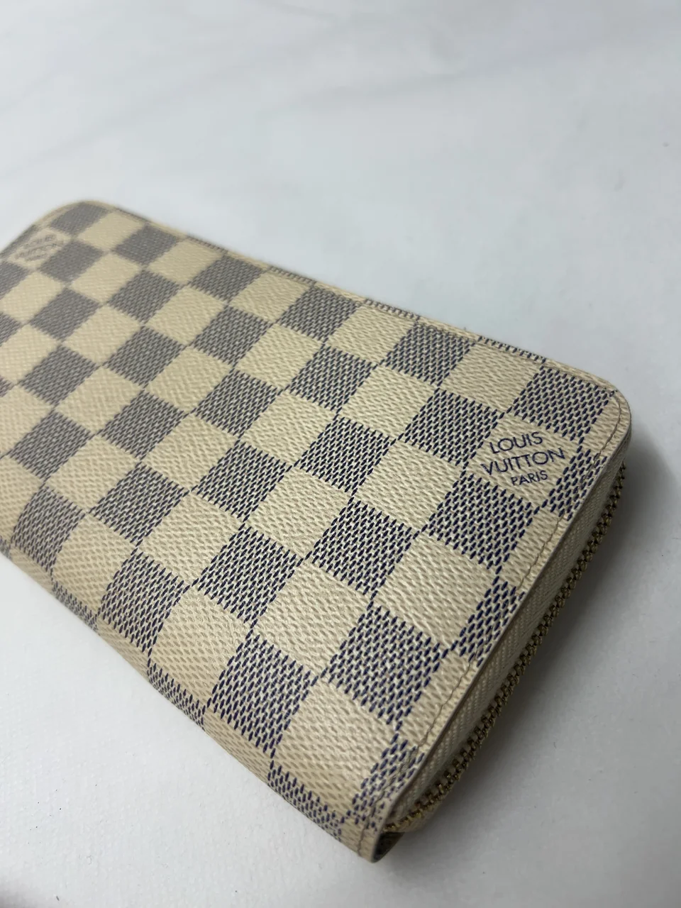 LV DAMIER AZURE ZIPPY WALLET view 4