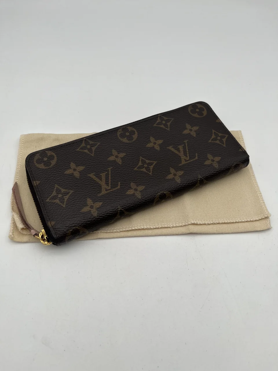 LV MONOGRAM PORTEFEUILLE CLEMENCE view 11