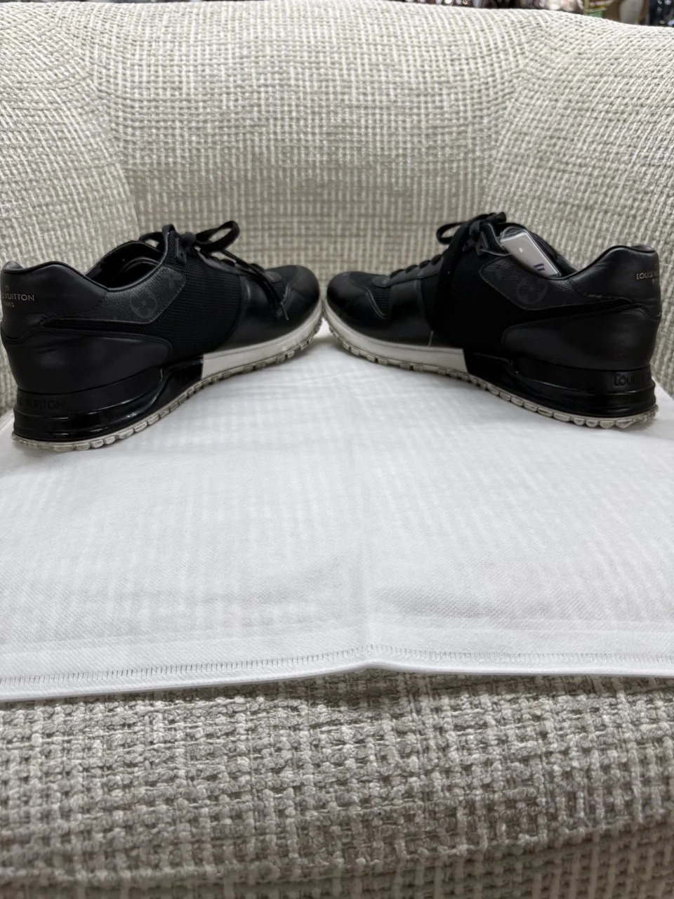 LV SNEAKERS view 6