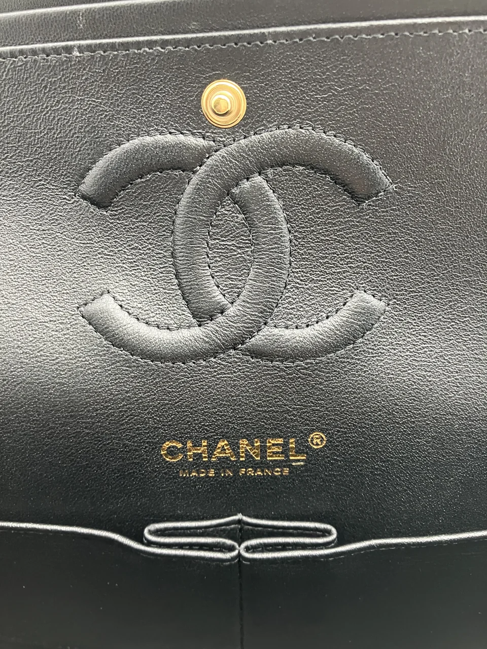 CHANEL MATELASSE 25 EGYPT STUDS DOUBLE FLAP view 20