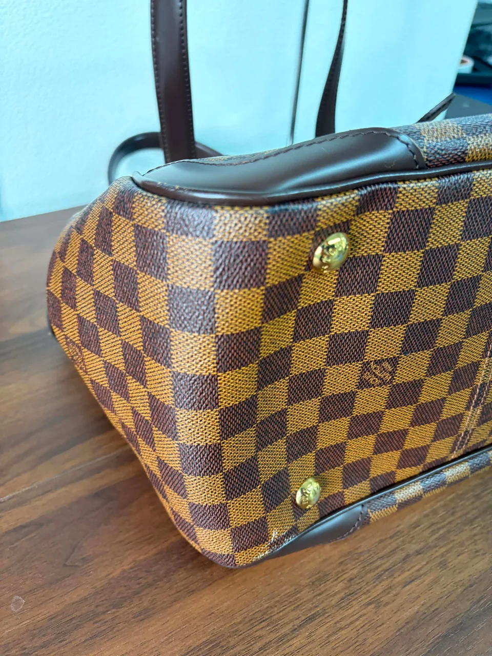 LV HANDBAG view 7