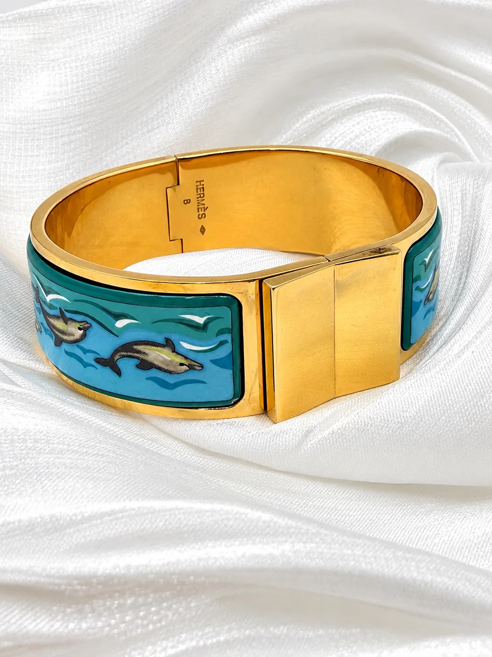 HERMES EMAILLE BANGLE
