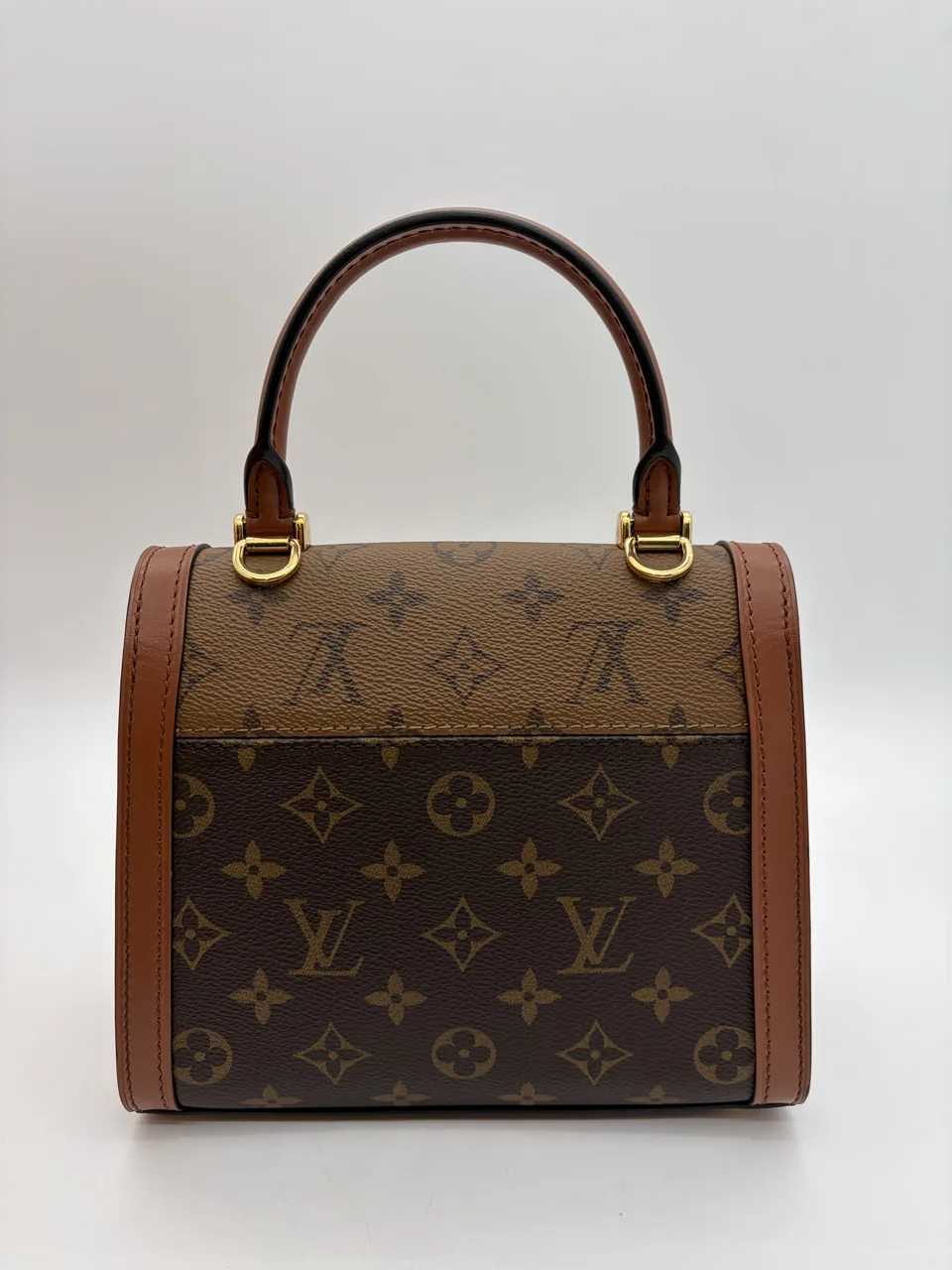 LV MONOGRAM REVERSE DAUPHINE CAPITAL view 3