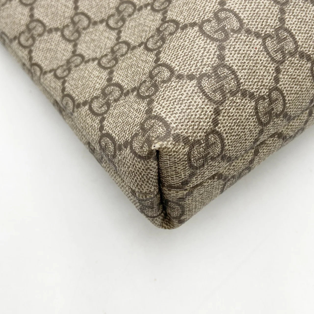 GUCCI GG SUPREME SHOULDER BAG view 9