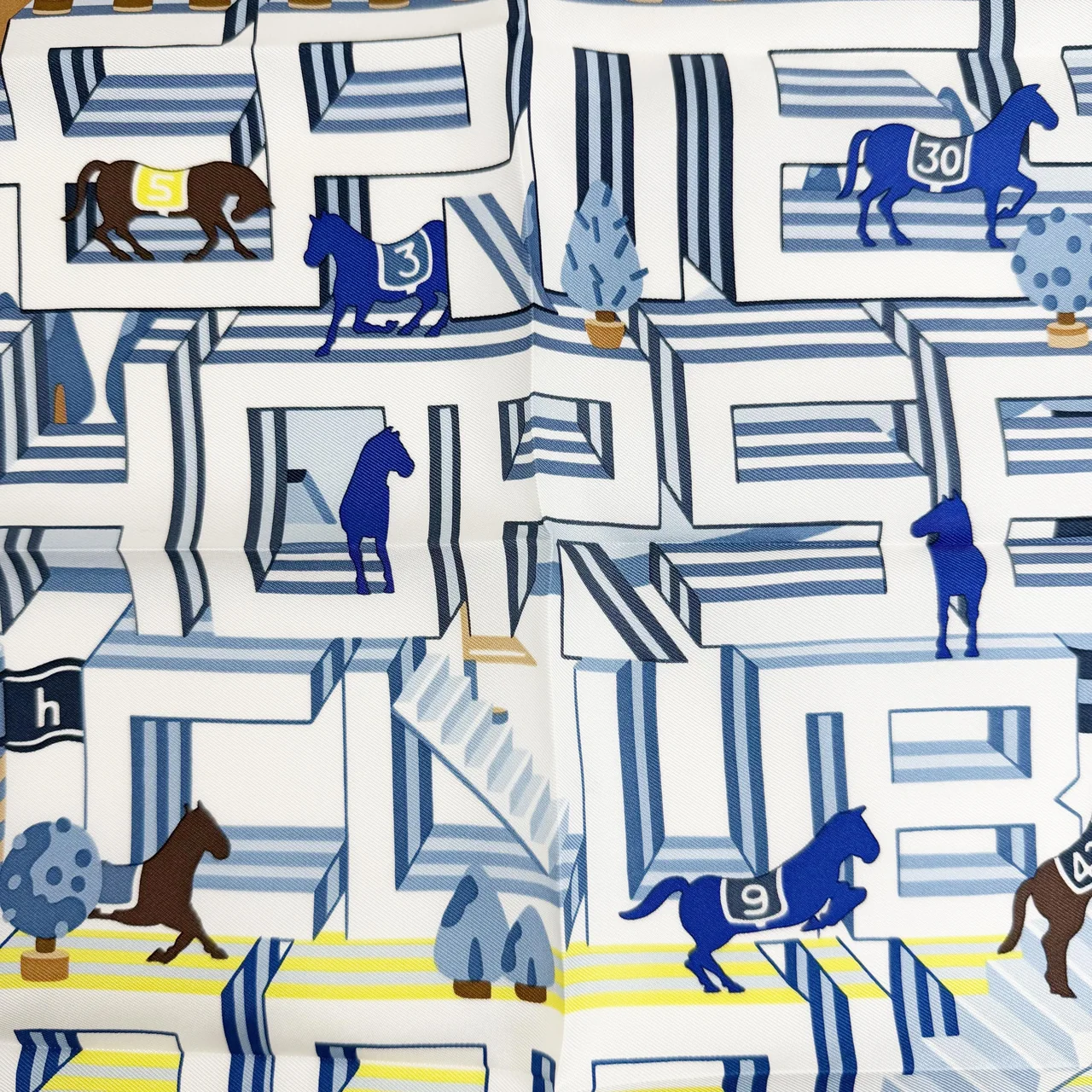 HERMES PETIT SCARF hover