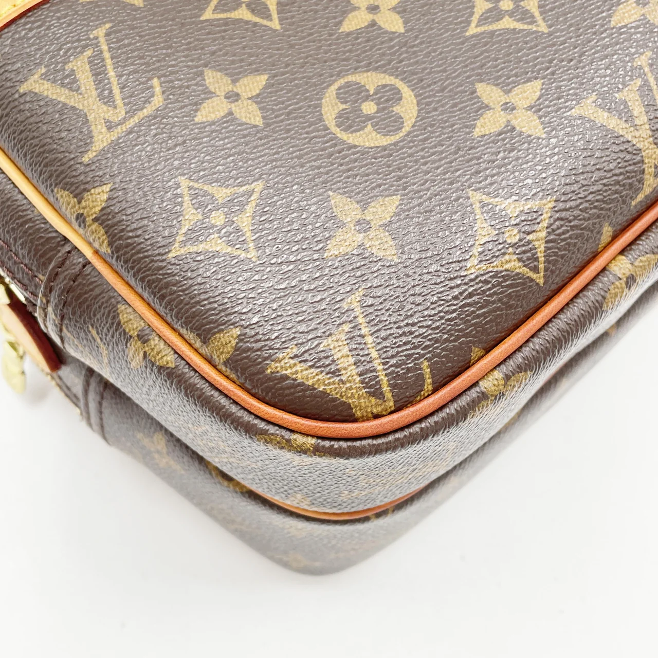 LV MONOGRAM REPORTER PM view 8