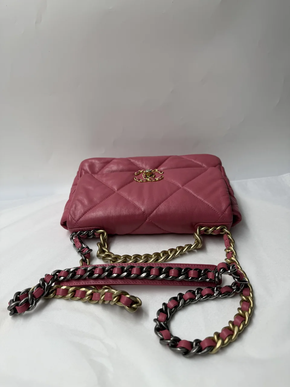 CHANEL LAMB SKIN 19 CHAIN SHOULDER BAG view 6