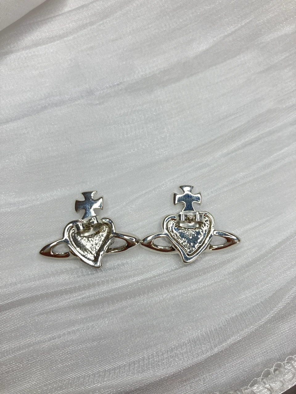 VIVIENNE WESTWOOD EARRINGS view 5