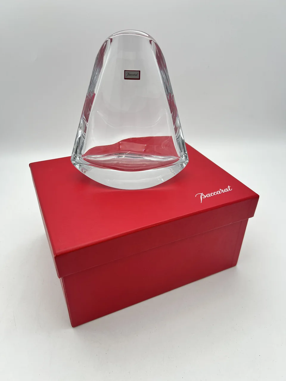 BACCARAT VASE view 3