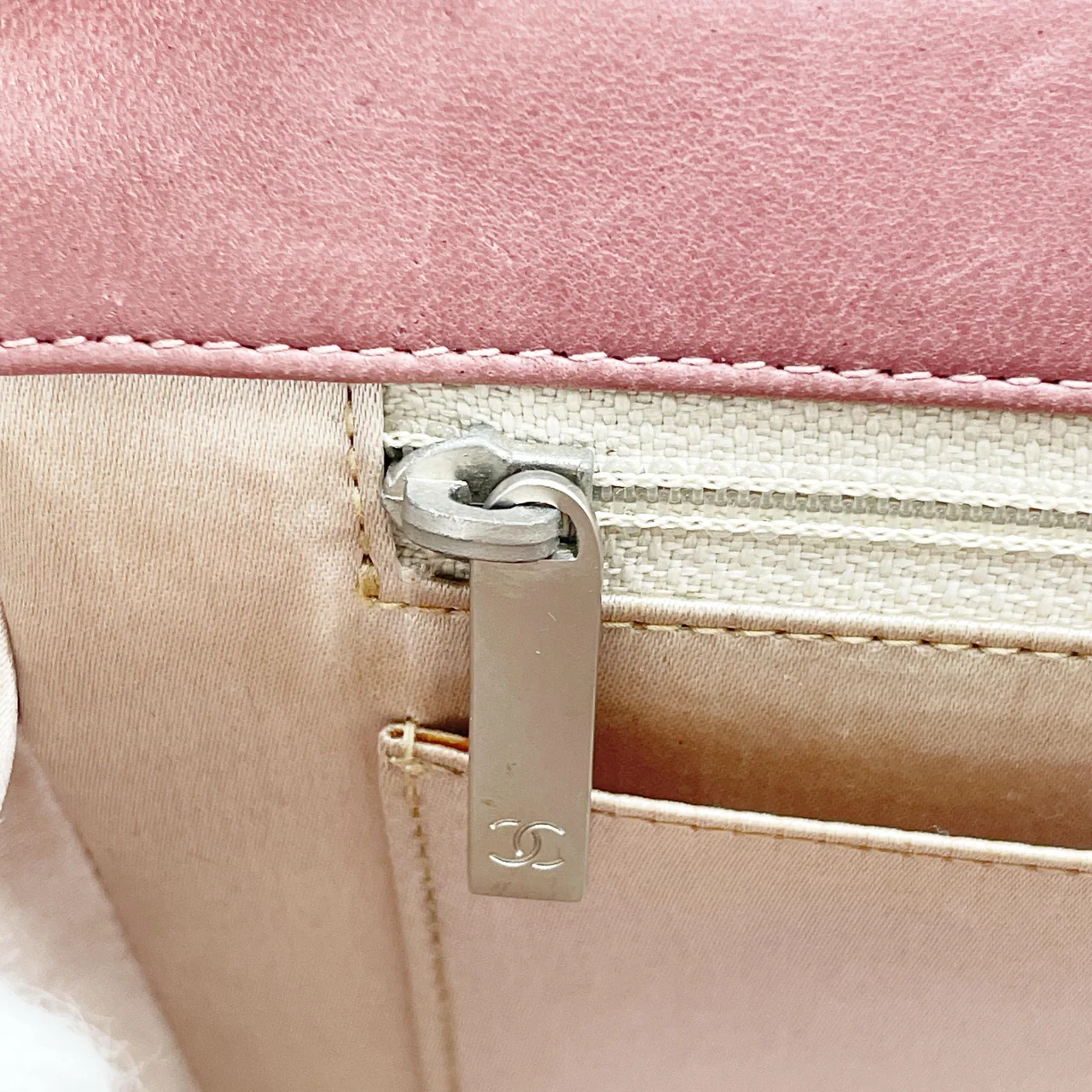 CHANEL NEW TRAVEL LINE SHOULDER BAG (6 SERIAL CODE) view 11