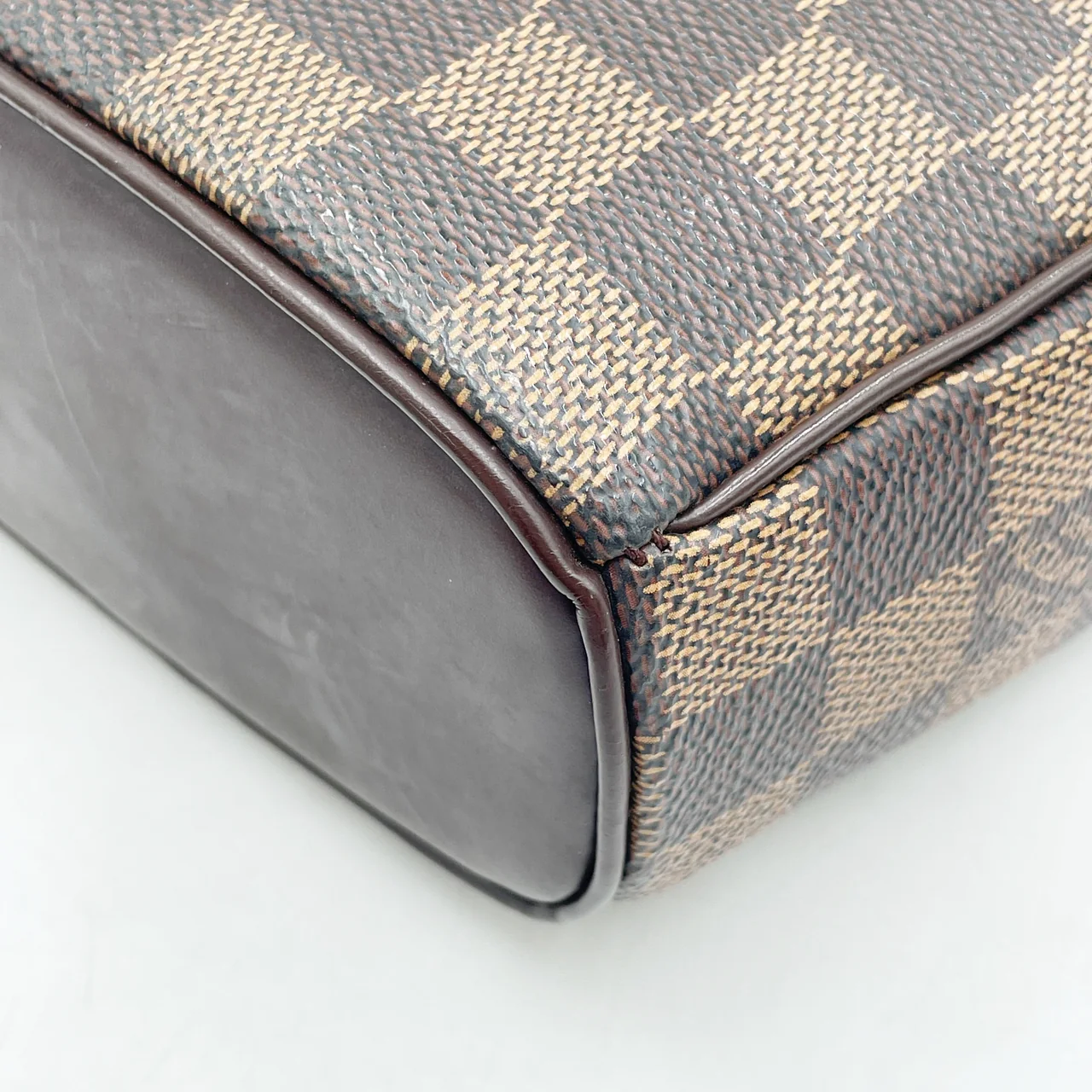 LV DAMIER IPANEMA PM view 6