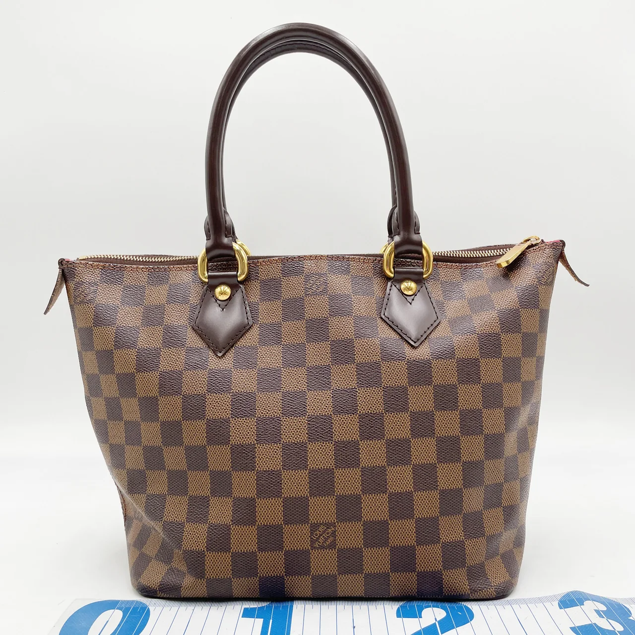 LV DAMIER SALEYA PM hover
