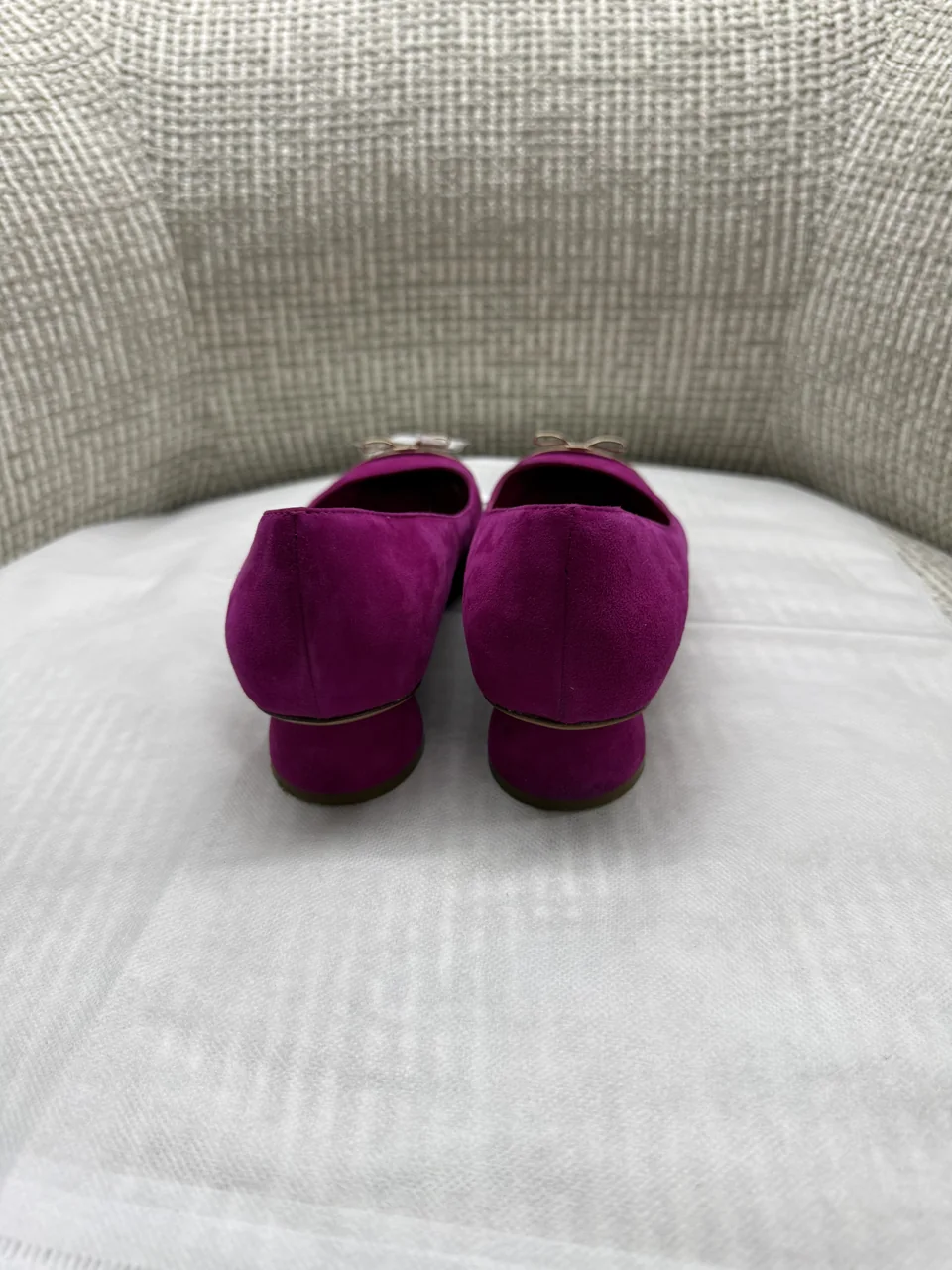SALVATORE FERRAGAMO PUMPS view 3