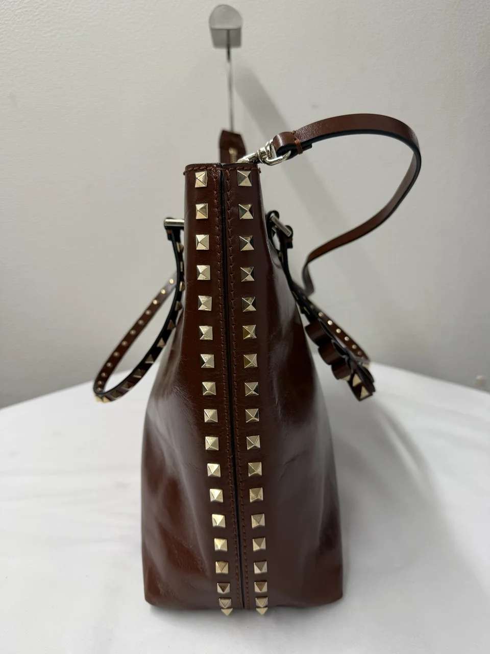 VALENTINO TWO-WAY TOTE hover