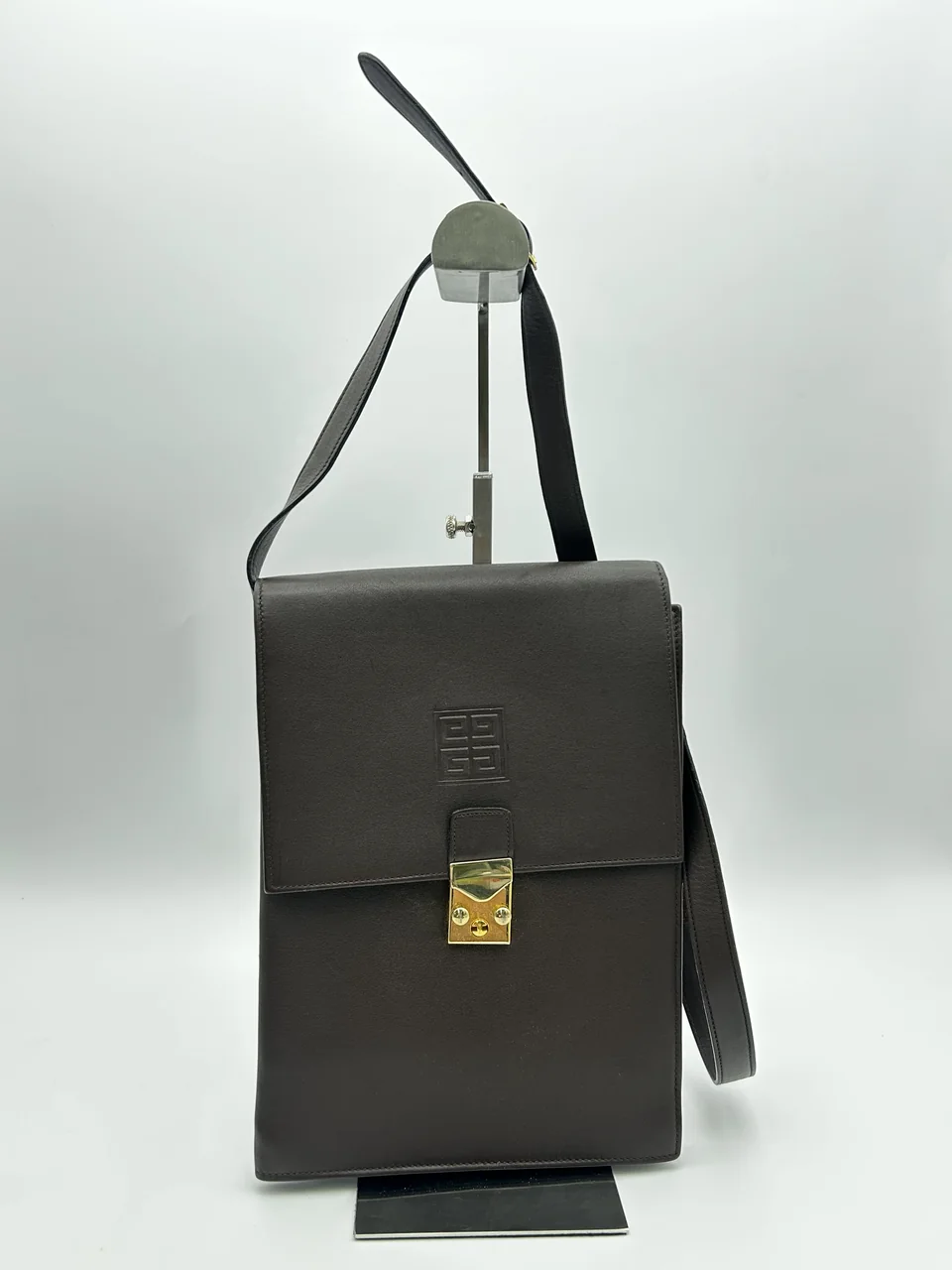 GIVENCHY SHOULDER BAG (BROWN)
