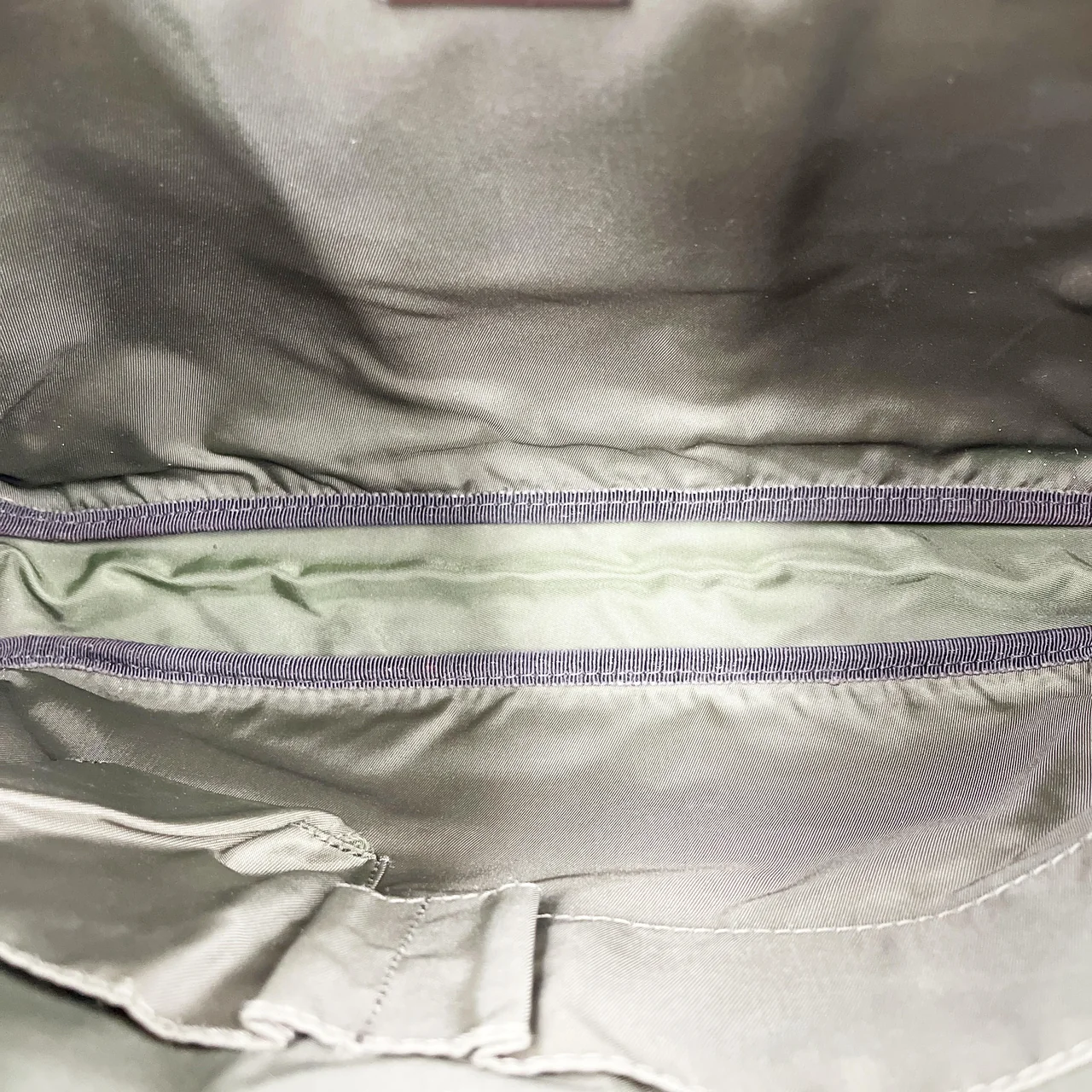 GUCCI GG SUPREME MESSENGER BAG view 9