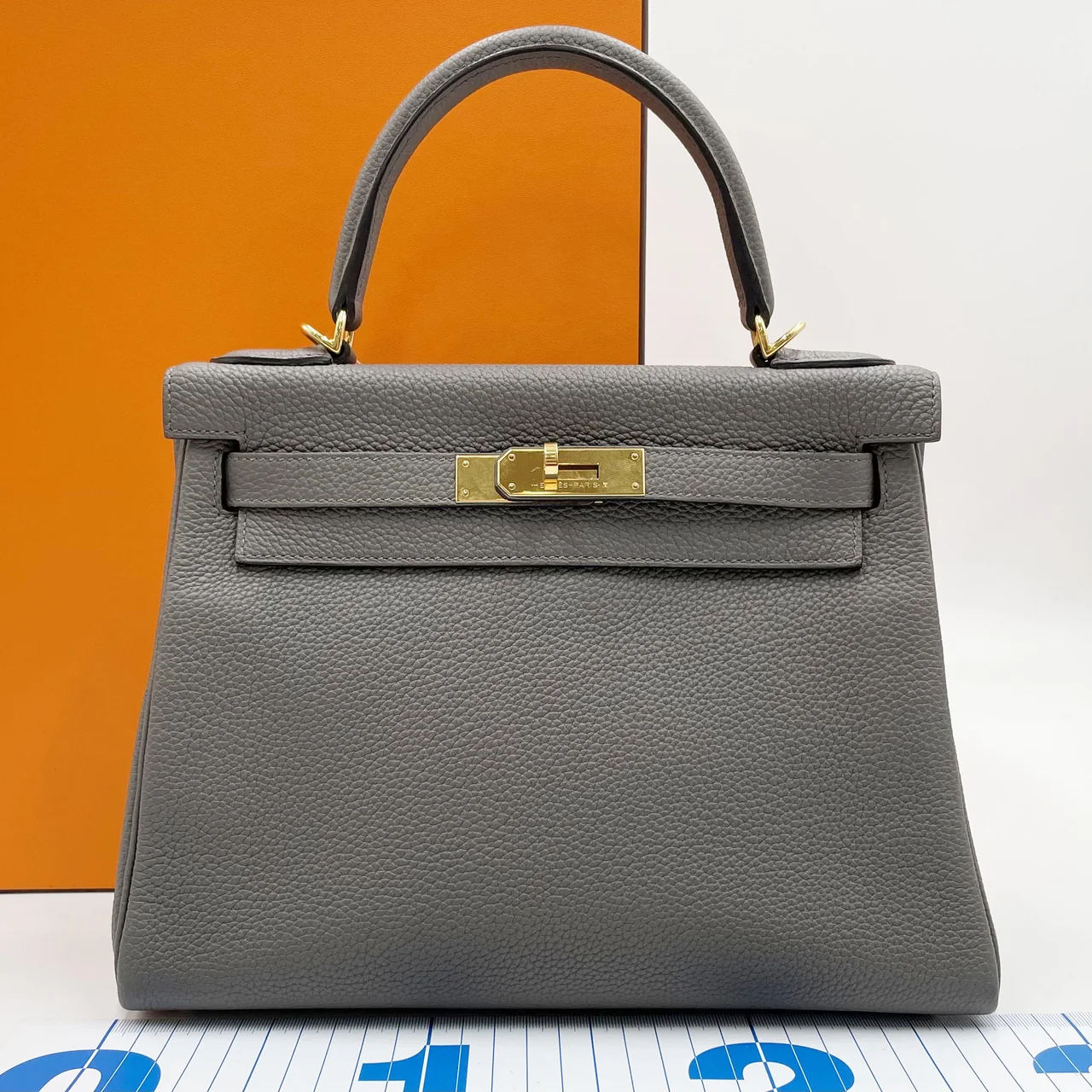 HERMES KELLY 28 (TOGO, ETAIN, Y STAMP)