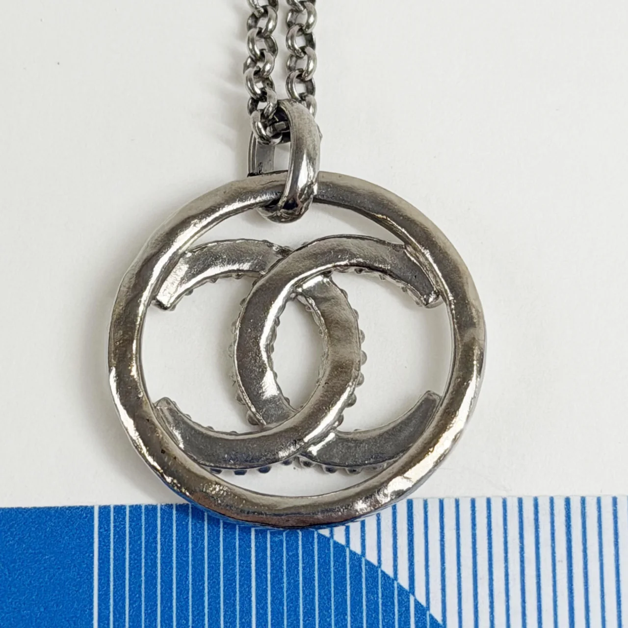 CHANEL NECKLACE view 6