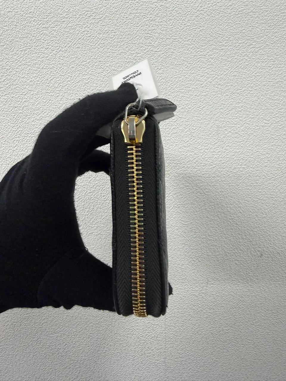 CHANEL CAVIAR ROUND FASTENER LONG WALLET view 6