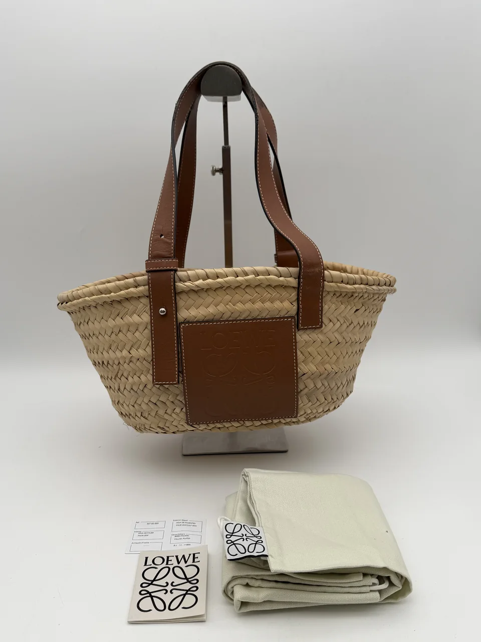 LOEWE RAFFIA HANDBAG view 2