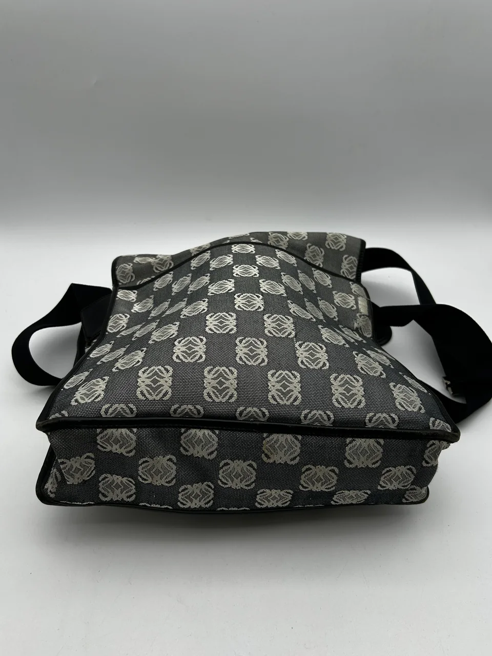 LOEWE ANAGRAM MESSENGER BAG view 4