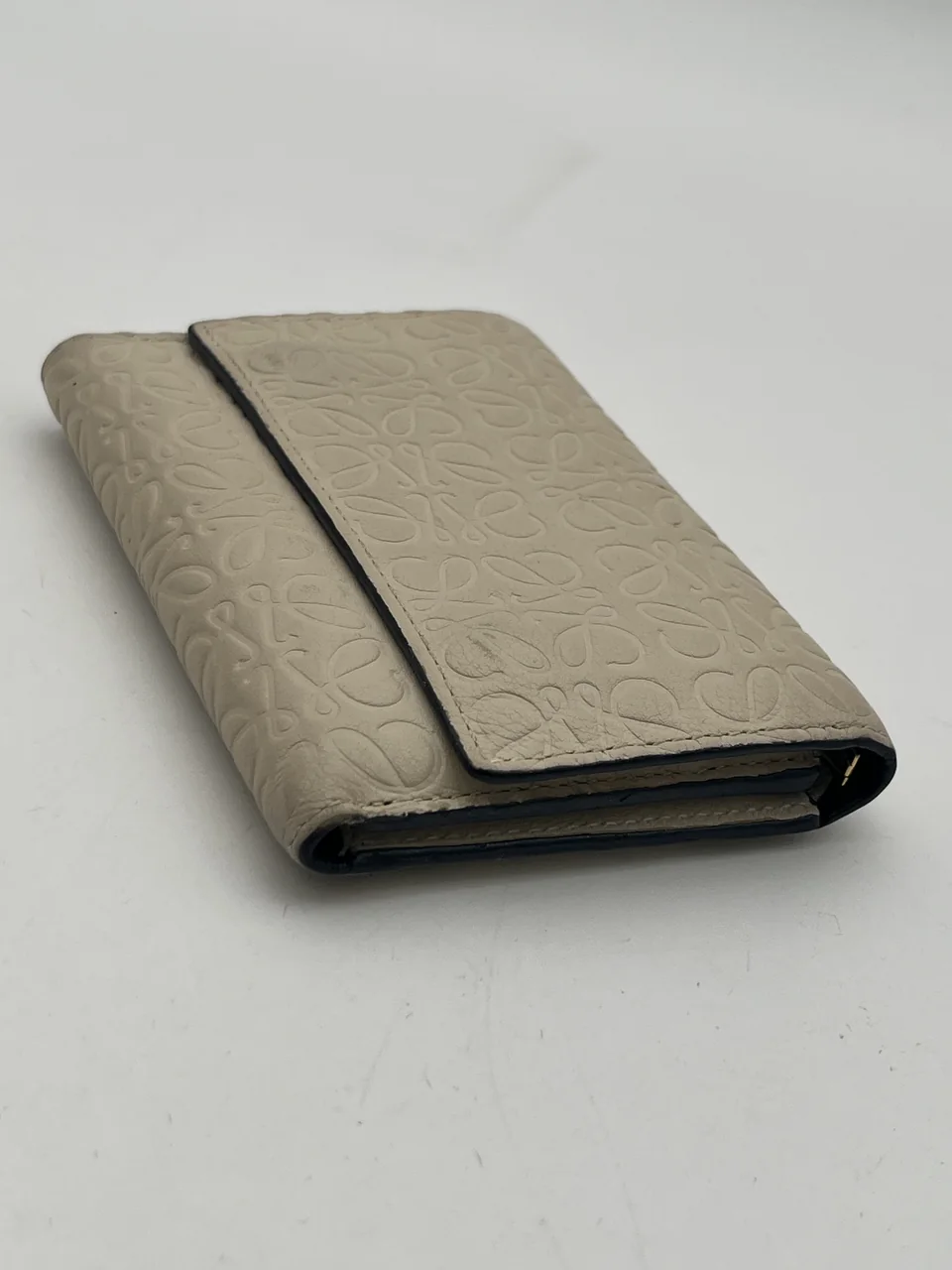 LOEWE REPEAT ANAGRAM WALLET (WHITE) view 4