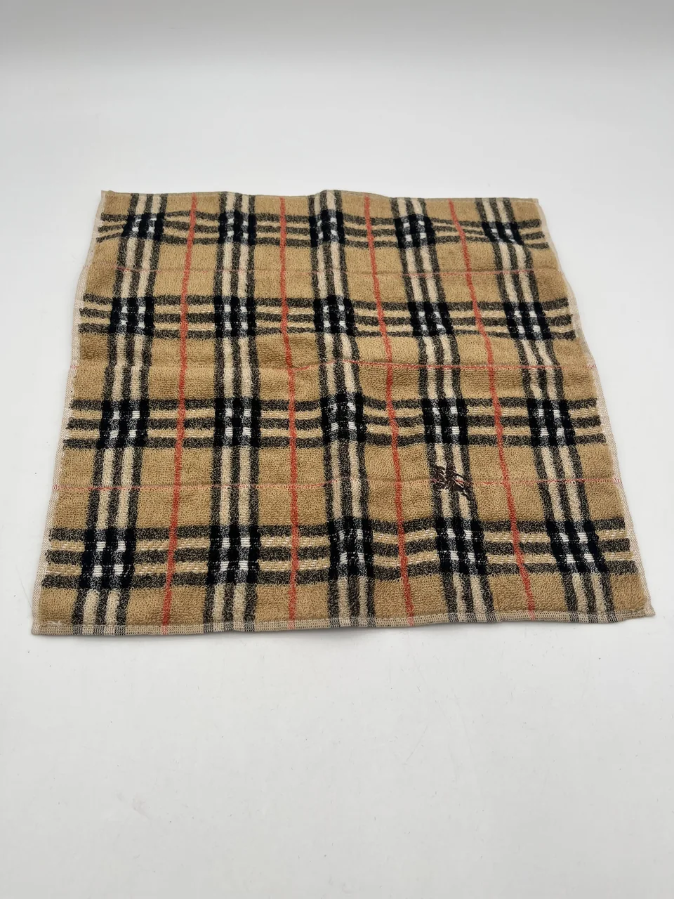 BURBERRY HAND TOWEL view 4