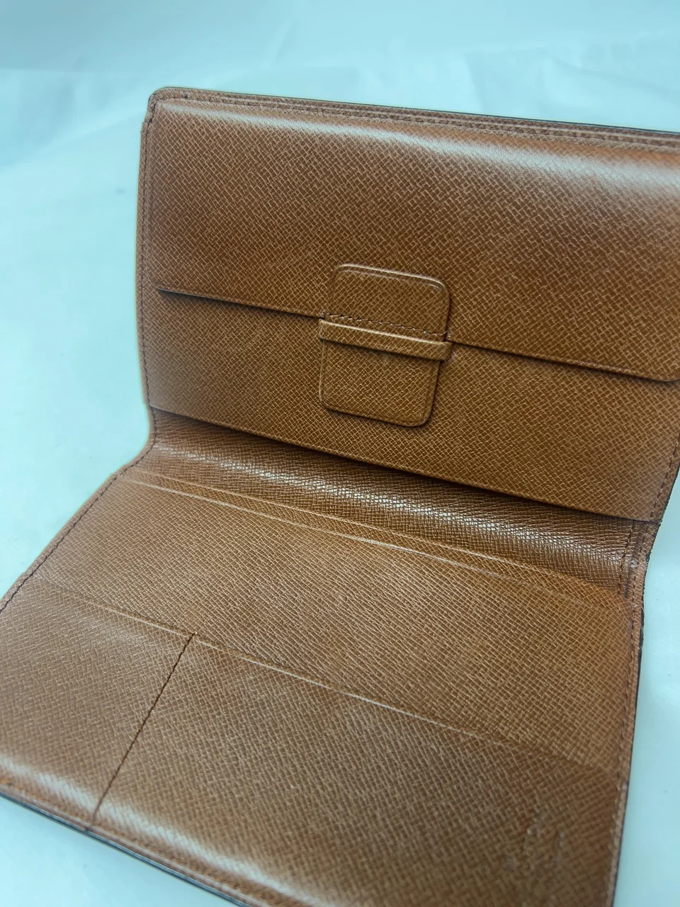 LV MONOGRAM WALLET hover