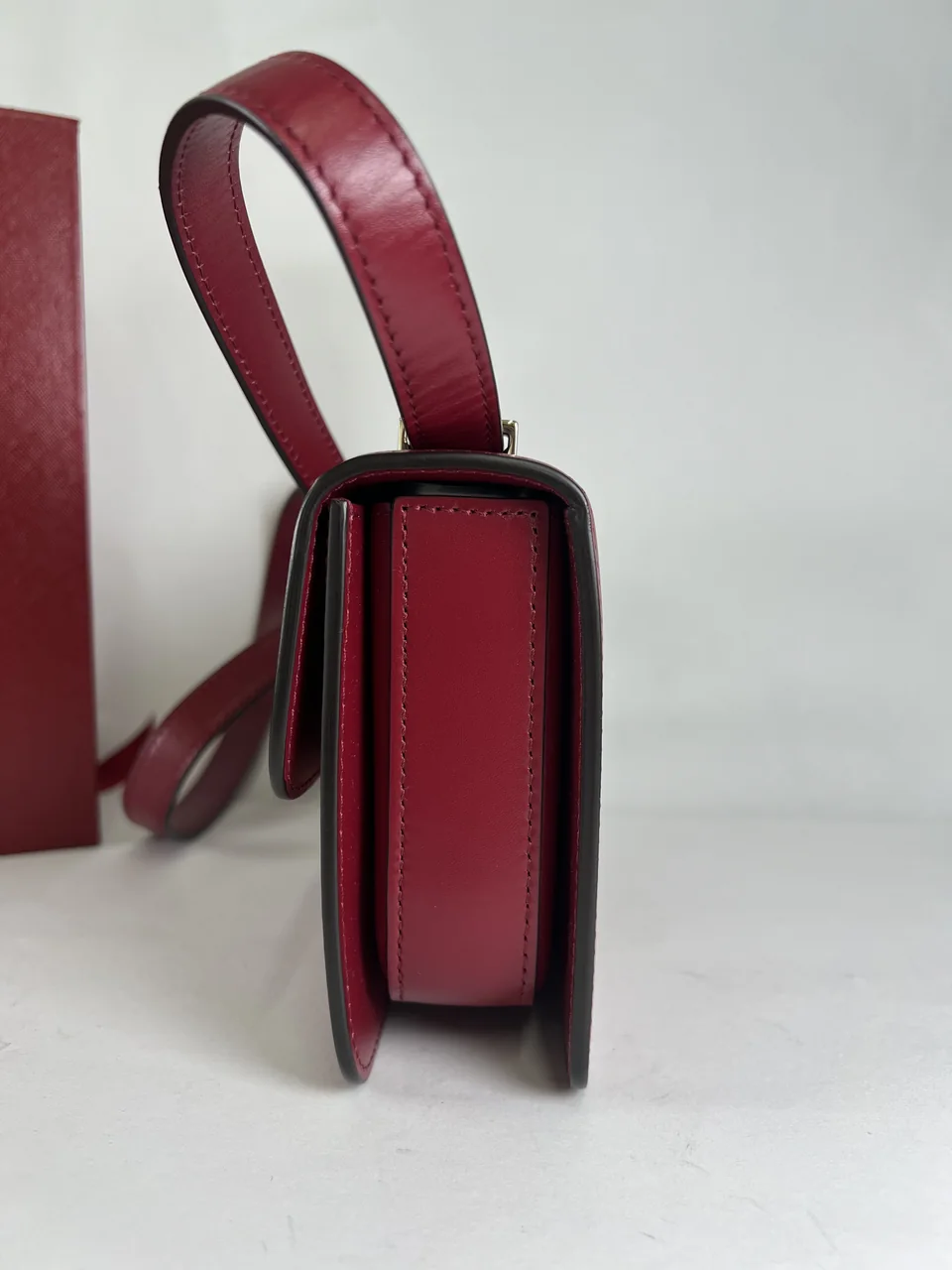 CARTIER C DE CARTIER SHOULDER BAG (BORDEAUX) view 5