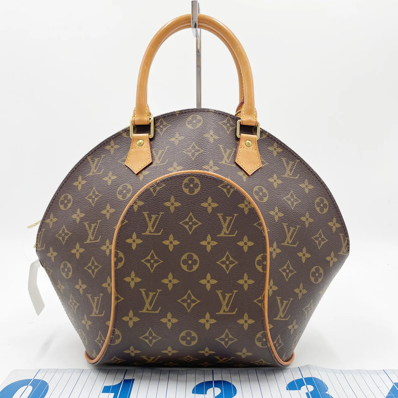 LV MONOGRAM ELLIPSE PM hover