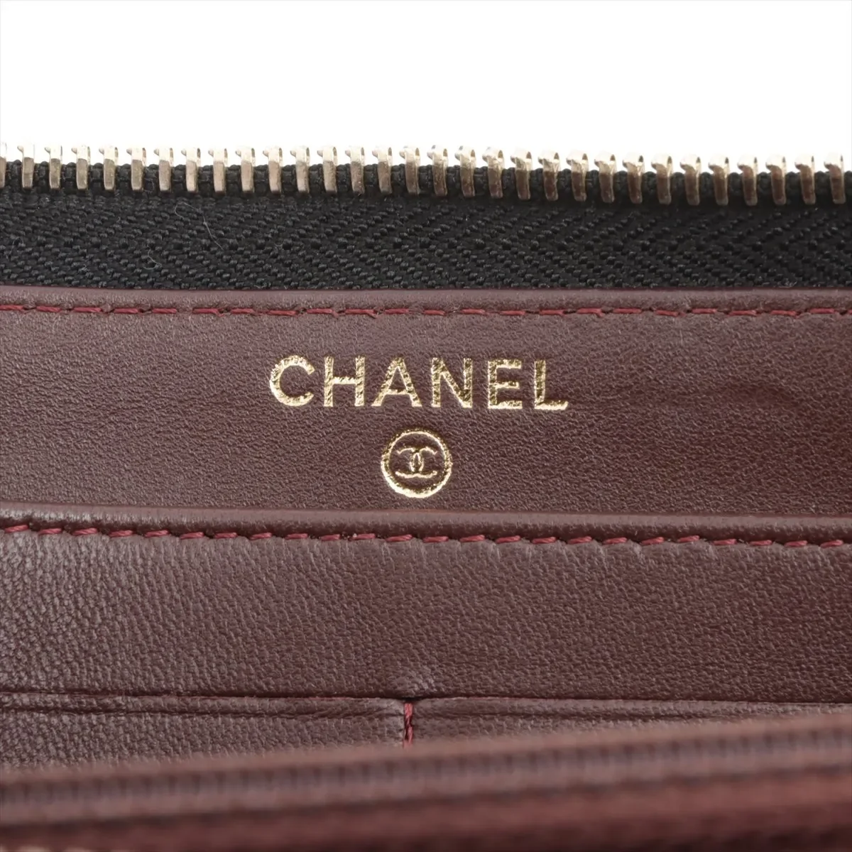 CHANEL LAMB SKIN V-STITCH WALLET (23 SERIAL CODE) view 8