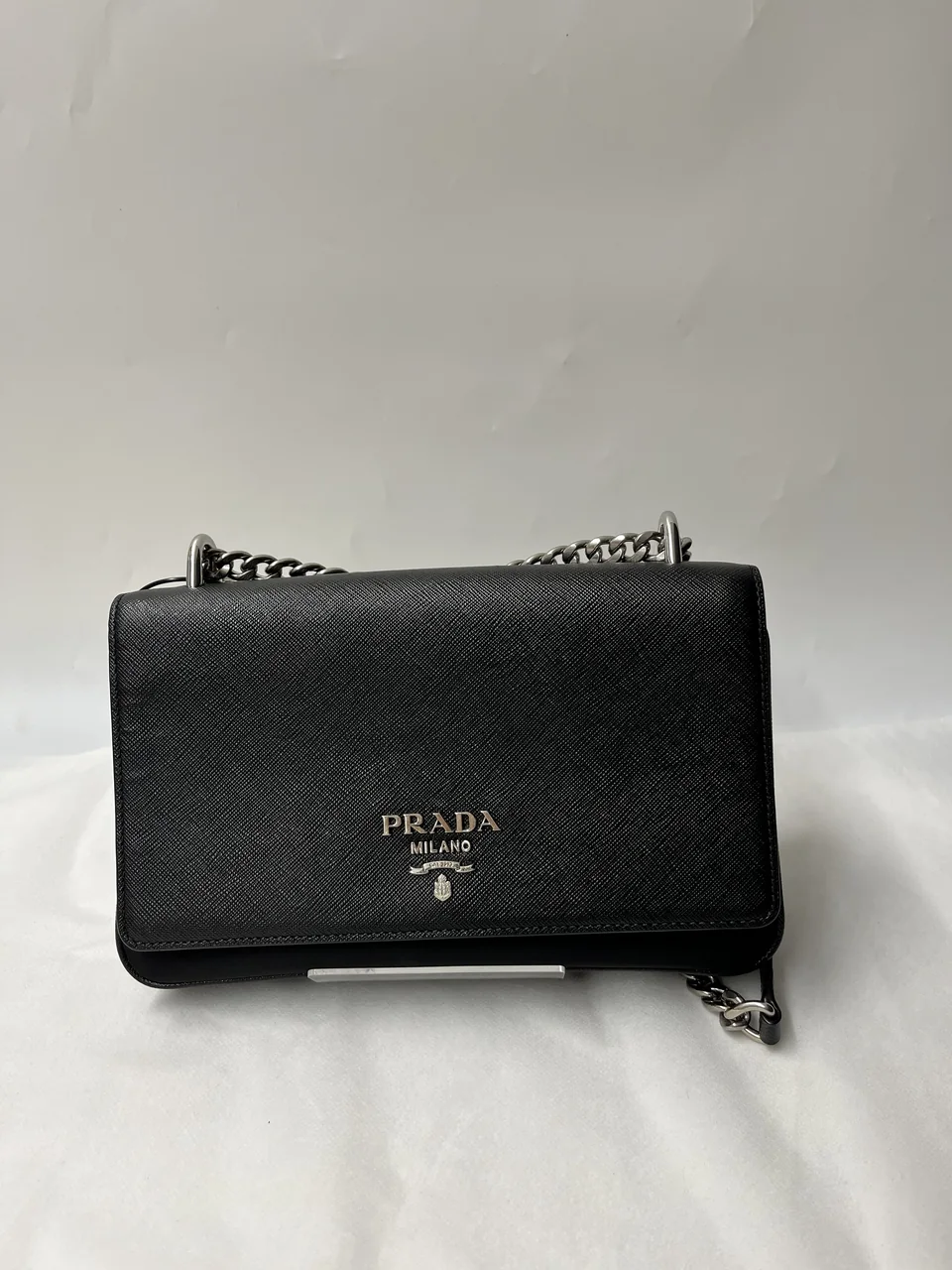 PRADA SHOULDER BAG (BLACK)