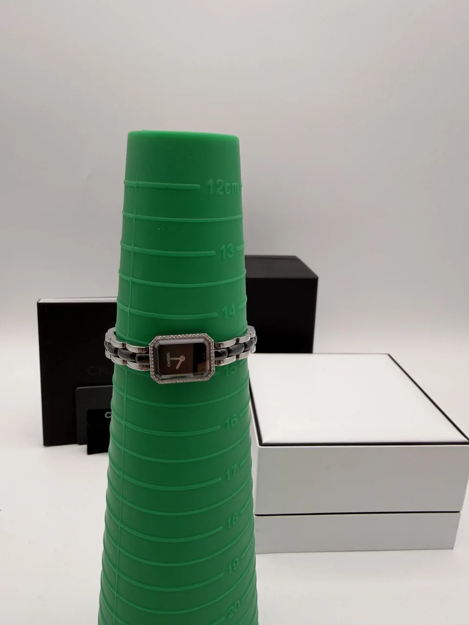 CHANEL PREMIERE SS (H2163 view 3