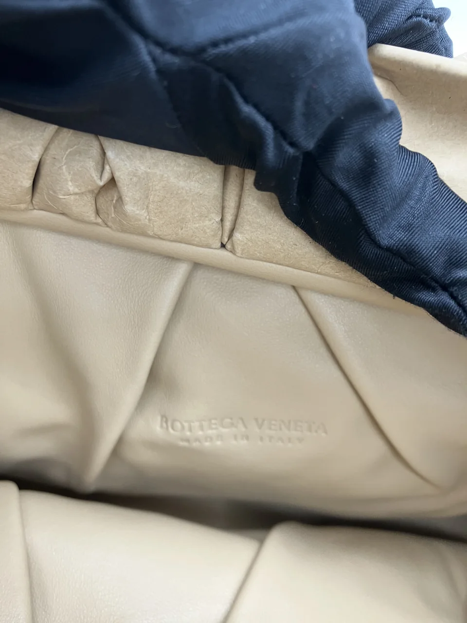BOTTEGA VENETA HANDBAG (BEIGE) view 10